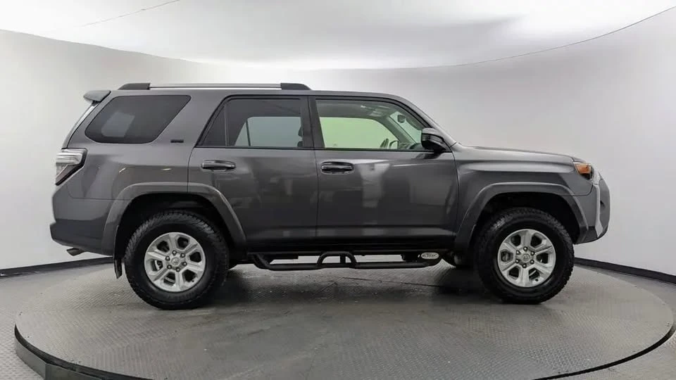 2020 Toyota 4Runner 5th Gen - Image 4 of 18