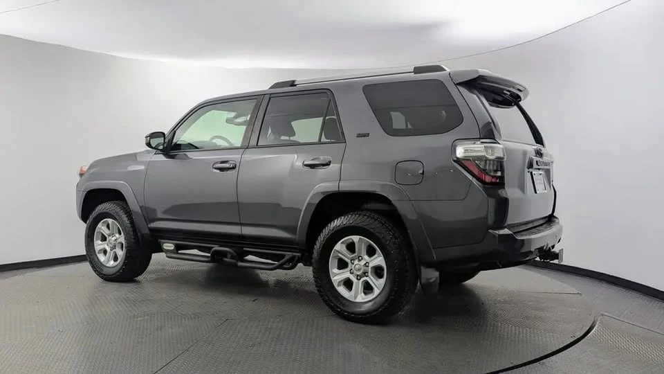 2020 Toyota 4Runner 5th Gen - Image 5 of 18
