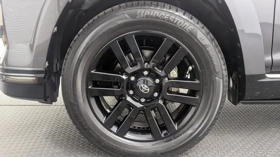 2020 Toyota 4Runner 5th Gen - Image 9 of 20