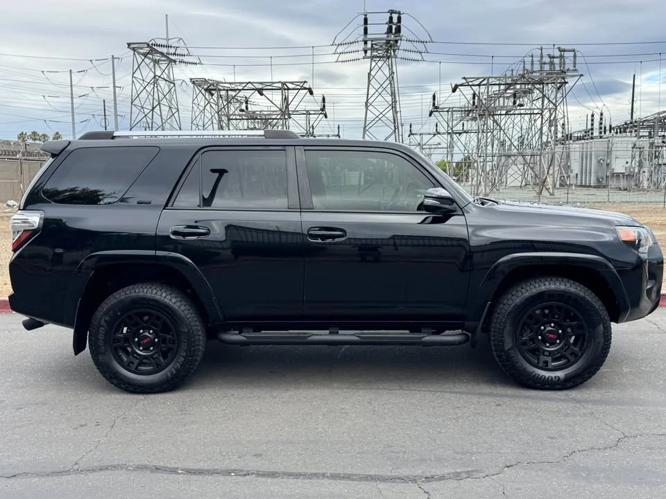 2020 Toyota 4Runner 5th Gen - Image 8 of 17