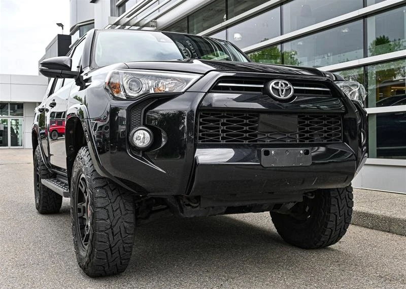 2020 Toyota 4Runner 5th Gen - Image 5 of 12