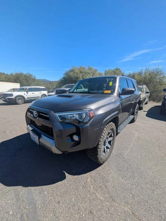 2020 Toyota 4Runner 5th Gen - Image 2 of 5