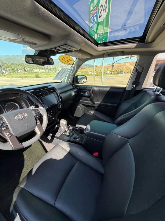 2020 Toyota 4Runner 5th Gen - Image 6 of 10