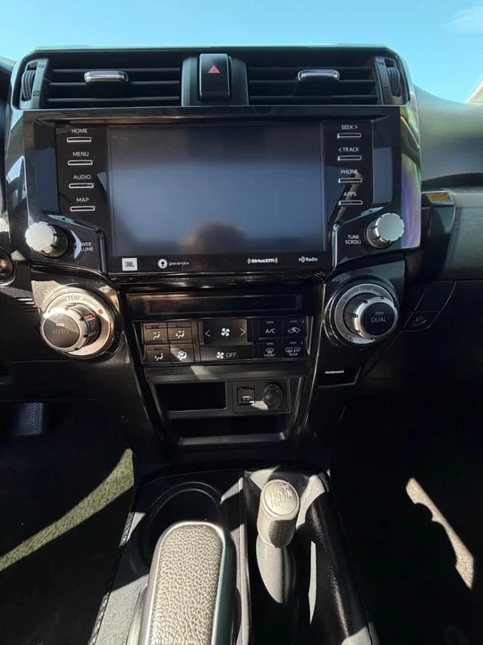 2020 Toyota 4Runner 5th Gen - Image 9 of 10