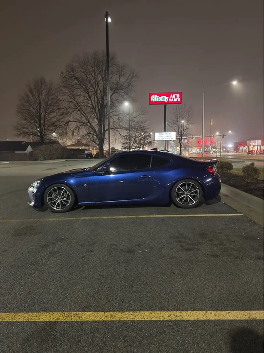 2010 Toyota 86 - Image 2 of 5