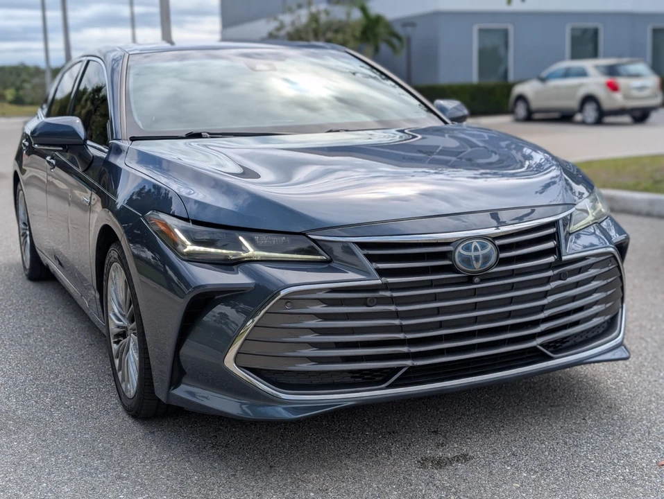 2020 Toyota Avalon 5th Gen - Image 7 of 20