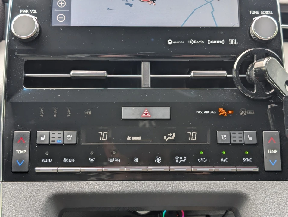 2020 Toyota Avalon 5th Gen - Image 17 of 20
