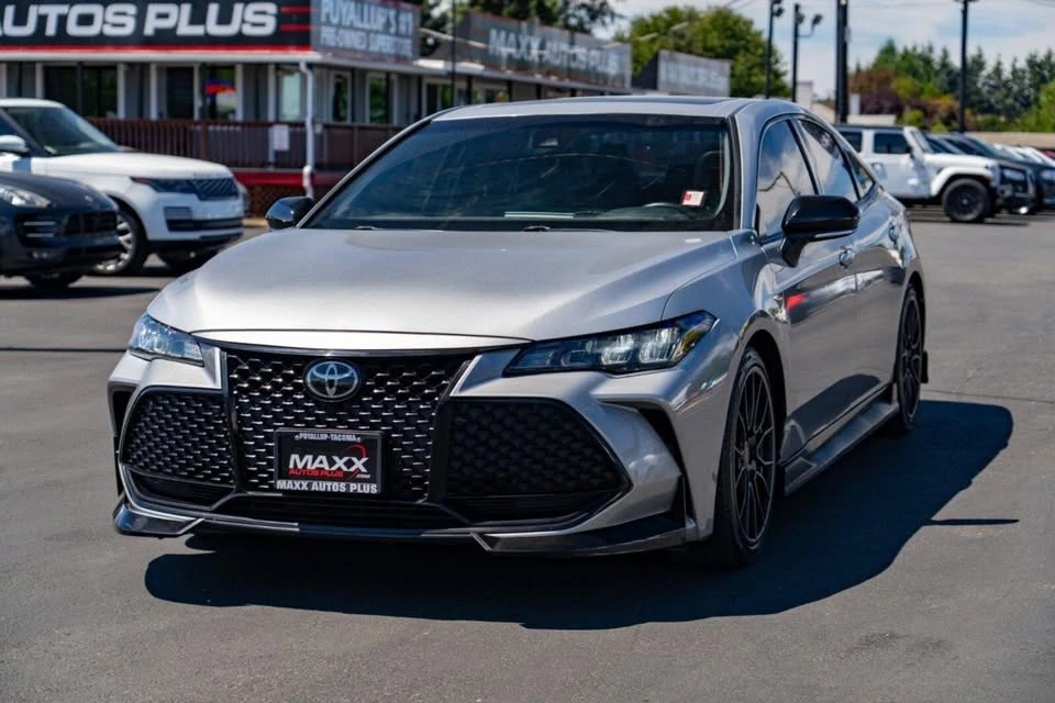 2020 Toyota Avalon 5th Gen - Image 3 of 20