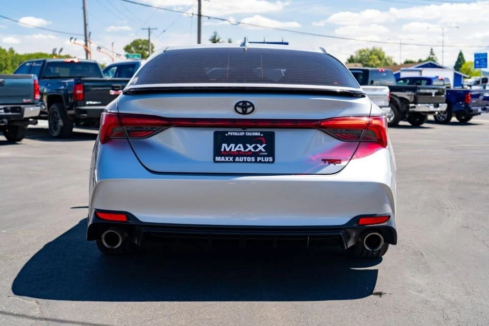 2020 Toyota Avalon 5th Gen - Image 8 of 20