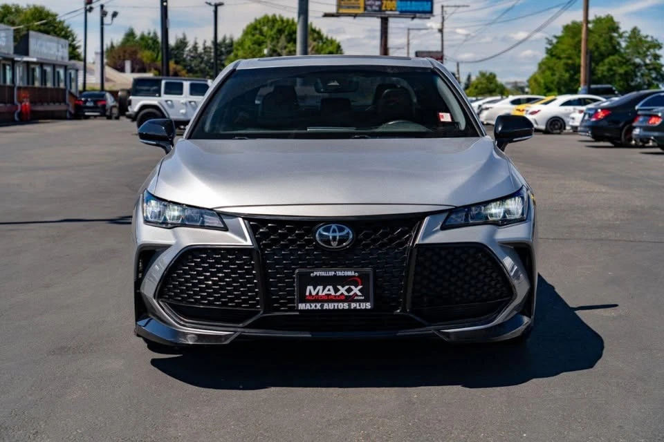 2020 Toyota Avalon 5th Gen - Image 2 of 20