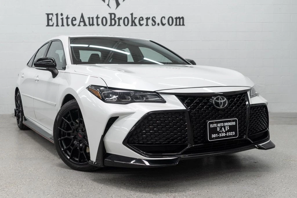 2020 Toyota Avalon 5th Gen - Image 7 of 12