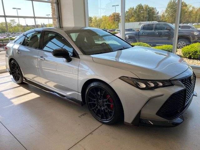2020 Toyota Avalon 5th Gen - Image 3 of 8