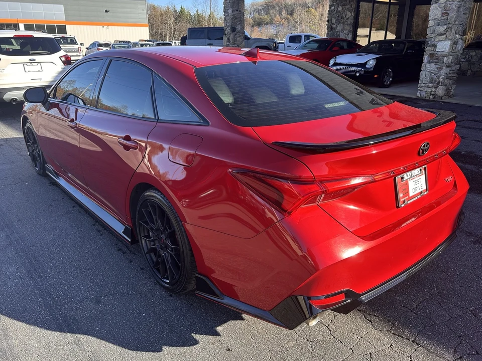 2020 Toyota Avalon 5th Gen - Image 8 of 12
