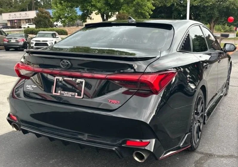 2020 Toyota Avalon 5th Gen - Image 4 of 10