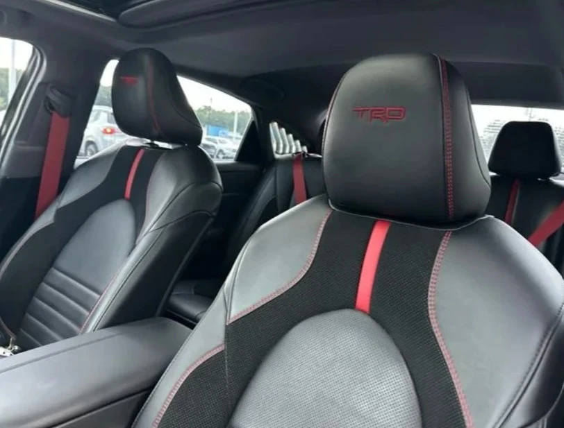 2020 Toyota Avalon 5th Gen - Image 9 of 10