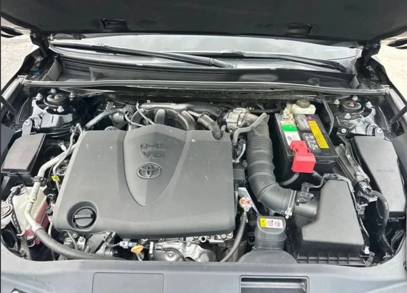 2020 Toyota Avalon 5th Gen - Image 8 of 10