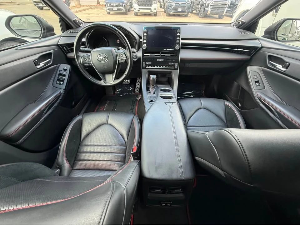 2020 Toyota Avalon 5th Gen - Image 4 of 7