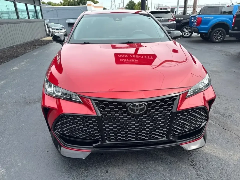 2020 Toyota Avalon 5th Gen - Image 9 of 20