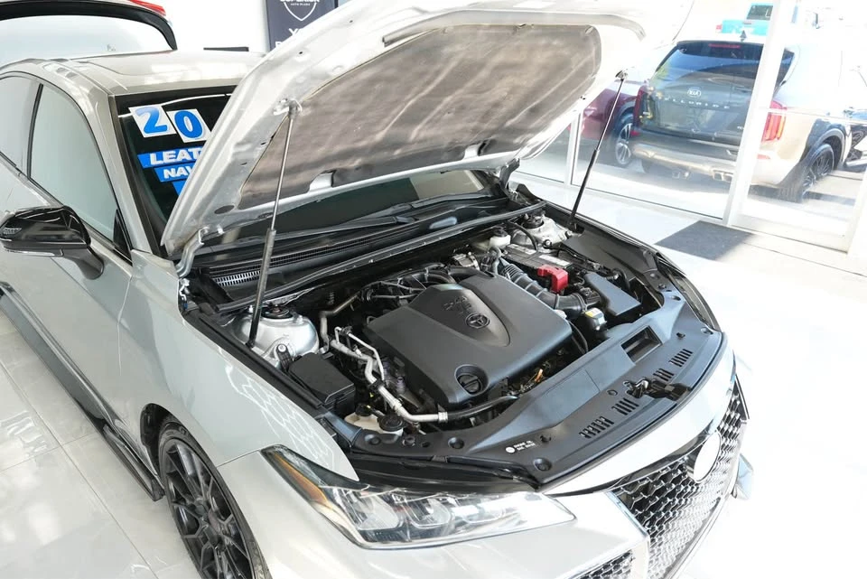 2020 Toyota Avalon 5th Gen - Image 7 of 19