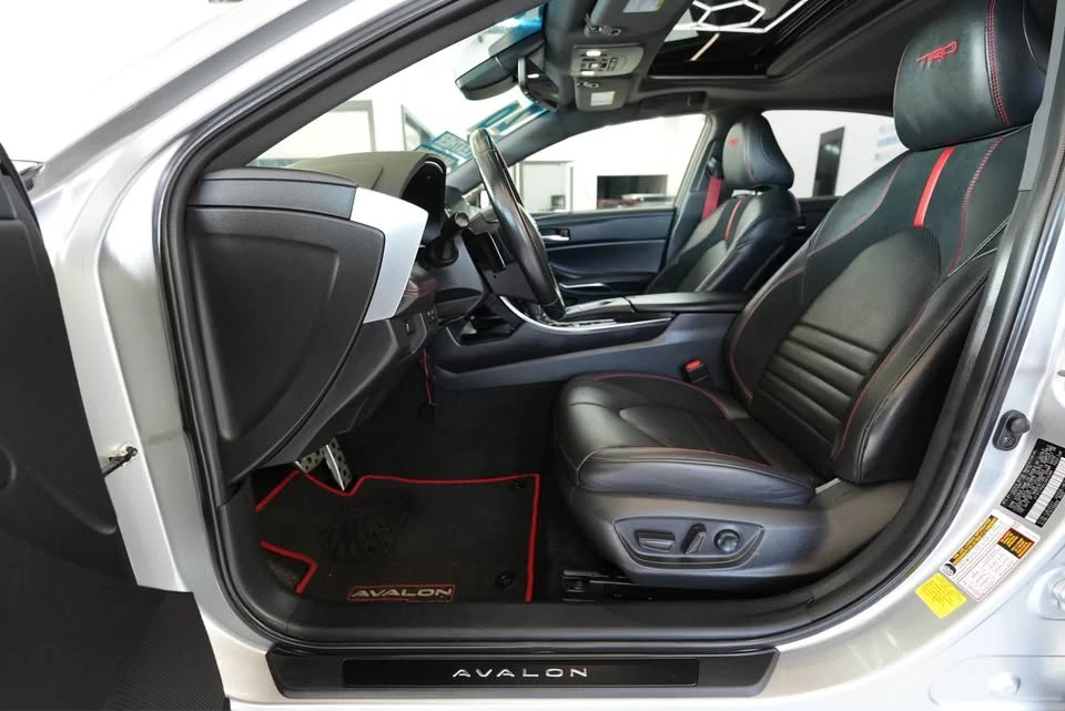 2020 Toyota Avalon 5th Gen - Image 19 of 19