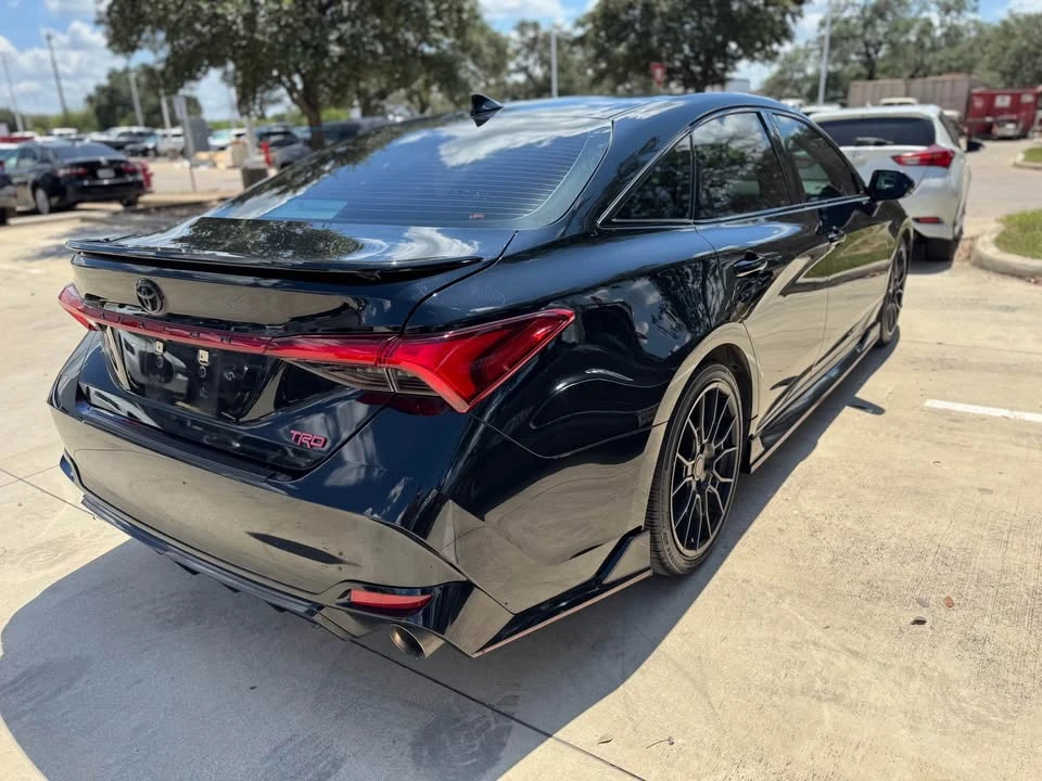 2020 Toyota Avalon 5th Gen - Image 6 of 11