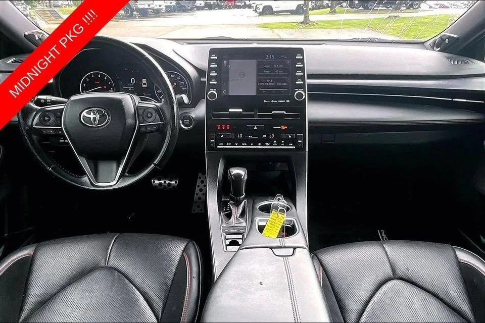 2020 Toyota Avalon 5th Gen - Image 10 of 19