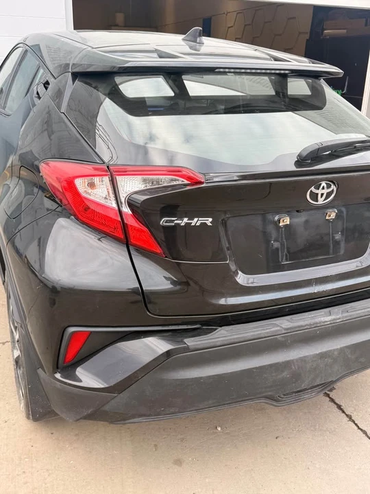 2020 Toyota C-HR - Image 3 of 8
