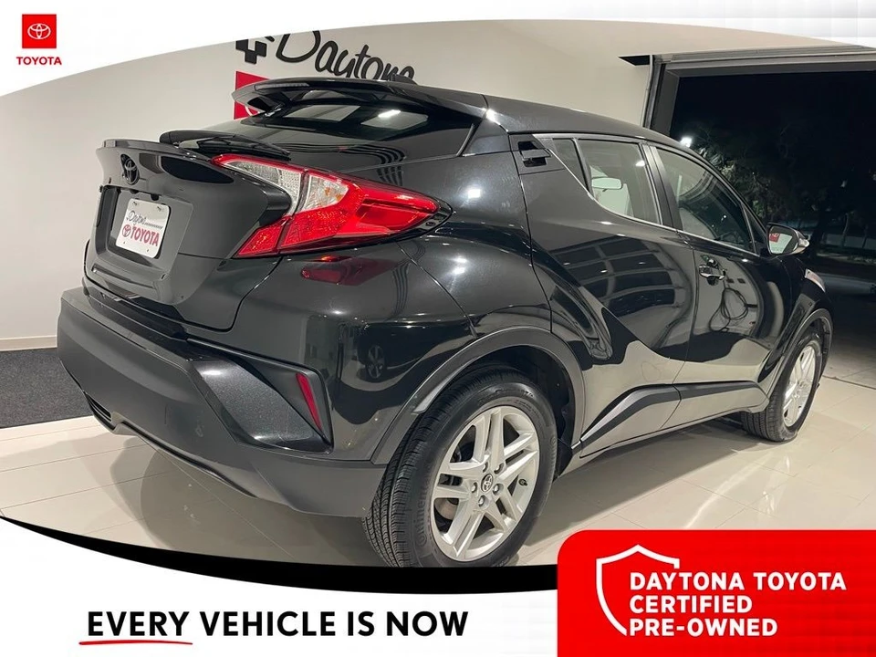 2020 Toyota C-HR - Image 8 of 12