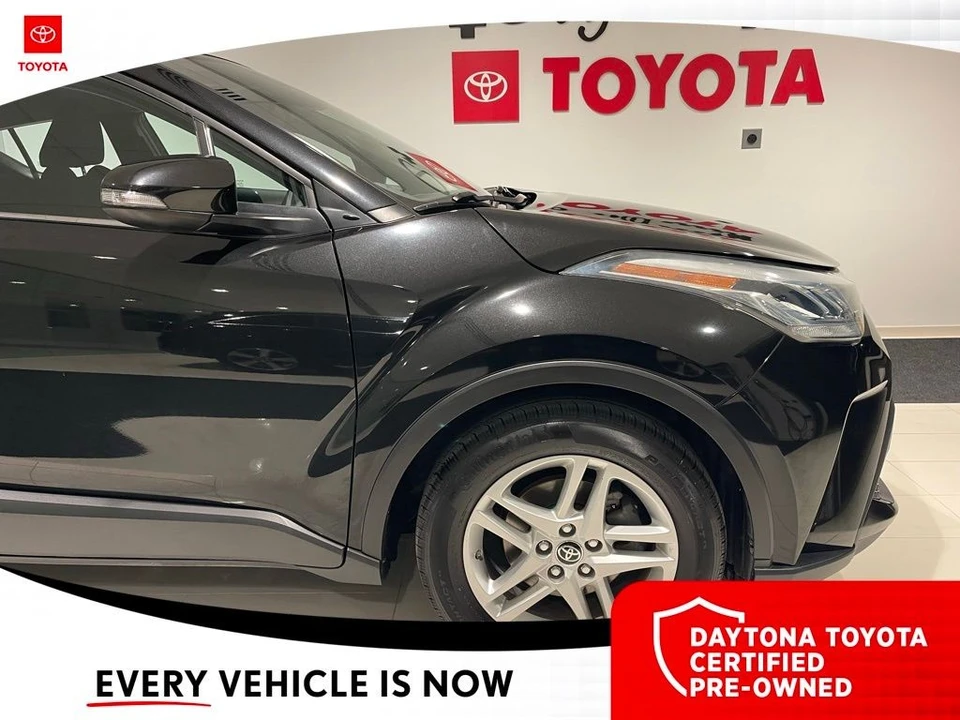 2020 Toyota C-HR - Image 7 of 12