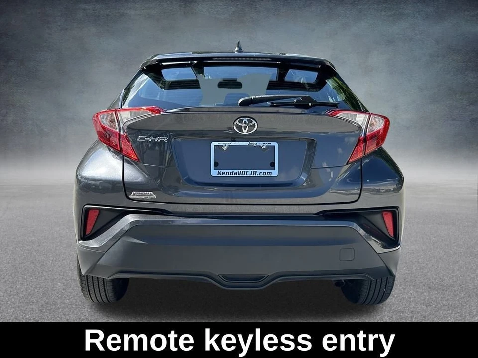 2020 Toyota C-HR - Image 7 of 12