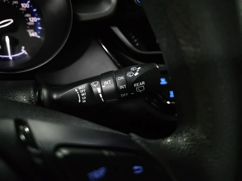 2020 Toyota C-HR - Image 20 of 21