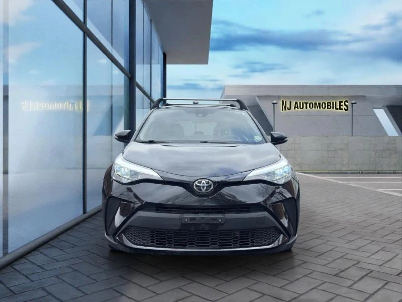 2020 Toyota C-HR - Image 2 of 12