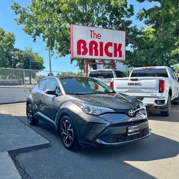 2020 Toyota C-HR XLE Premium