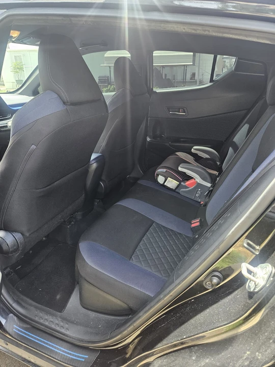 2020 Toyota C-HR - Image 14 of 16
