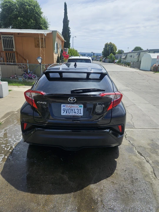 2020 Toyota C-HR - Image 2 of 16