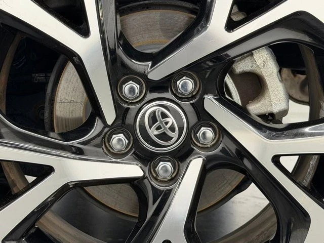 2020 Toyota C-HR - Image 15 of 21