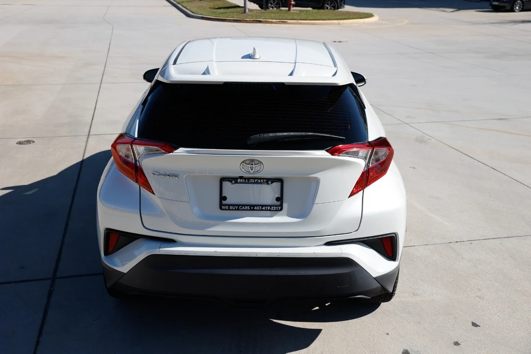2020 Toyota C-HR - Image 9 of 12