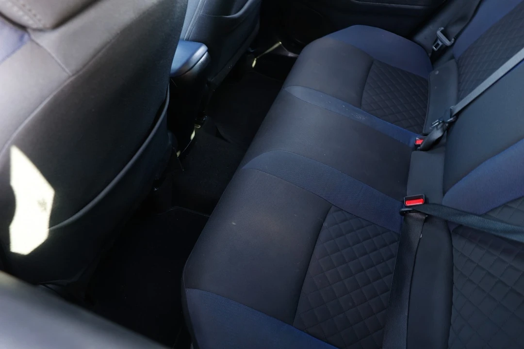 2020 Toyota C-HR - Image 10 of 12