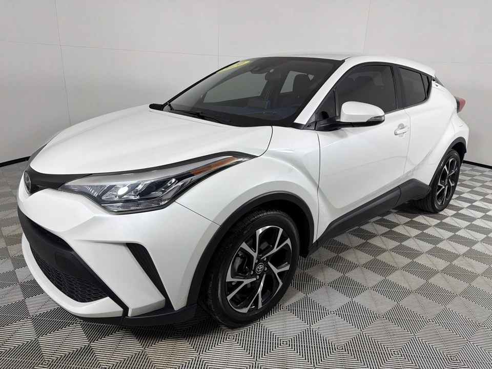 2020 Toyota C-HR - Image 10 of 12