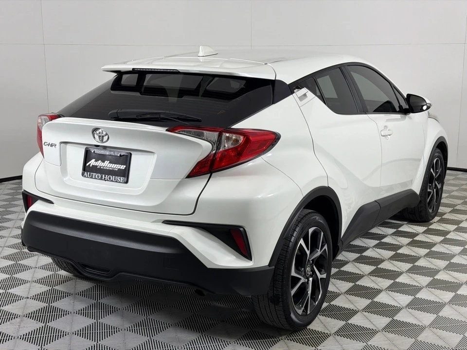 2020 Toyota C-HR - Image 5 of 12