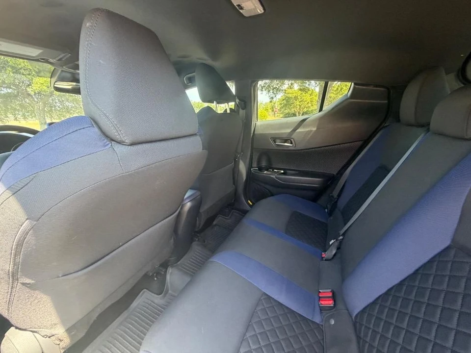 2020 Toyota C-HR - Image 18 of 25