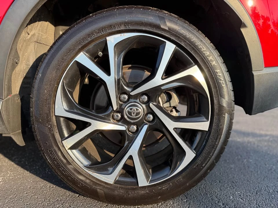 2020 Toyota C-HR - Image 15 of 20