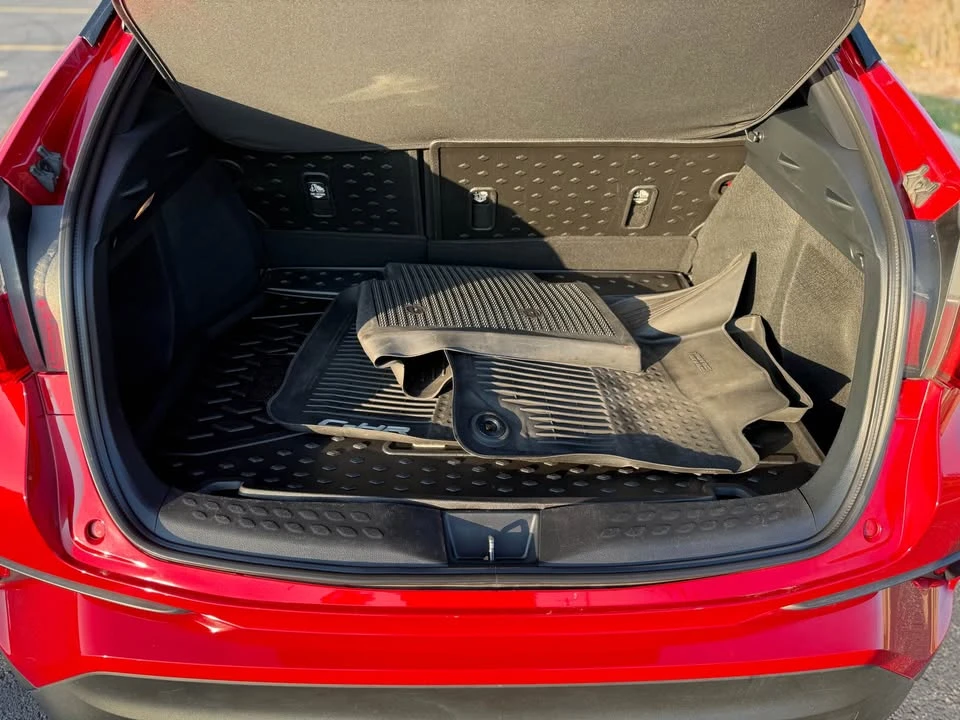 2020 Toyota C-HR - Image 14 of 20