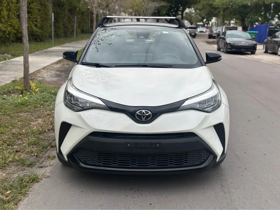 2020 Toyota C-HR - Image 2 of 10