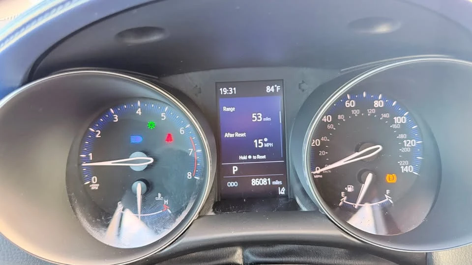 2020 Toyota C-HR - Image 18 of 20