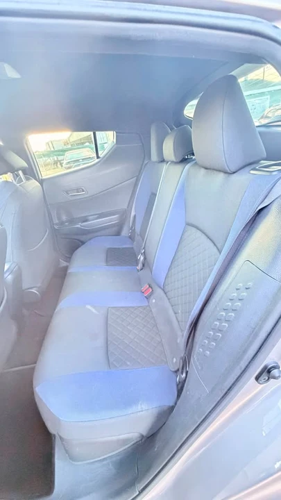 2020 Toyota C-HR - Image 14 of 20