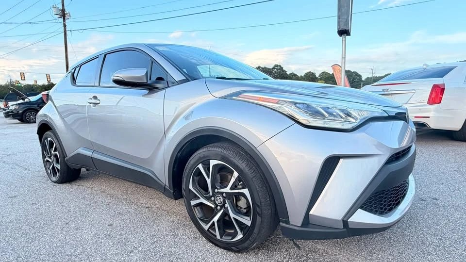 2020 Toyota C-HR - Image 8 of 20