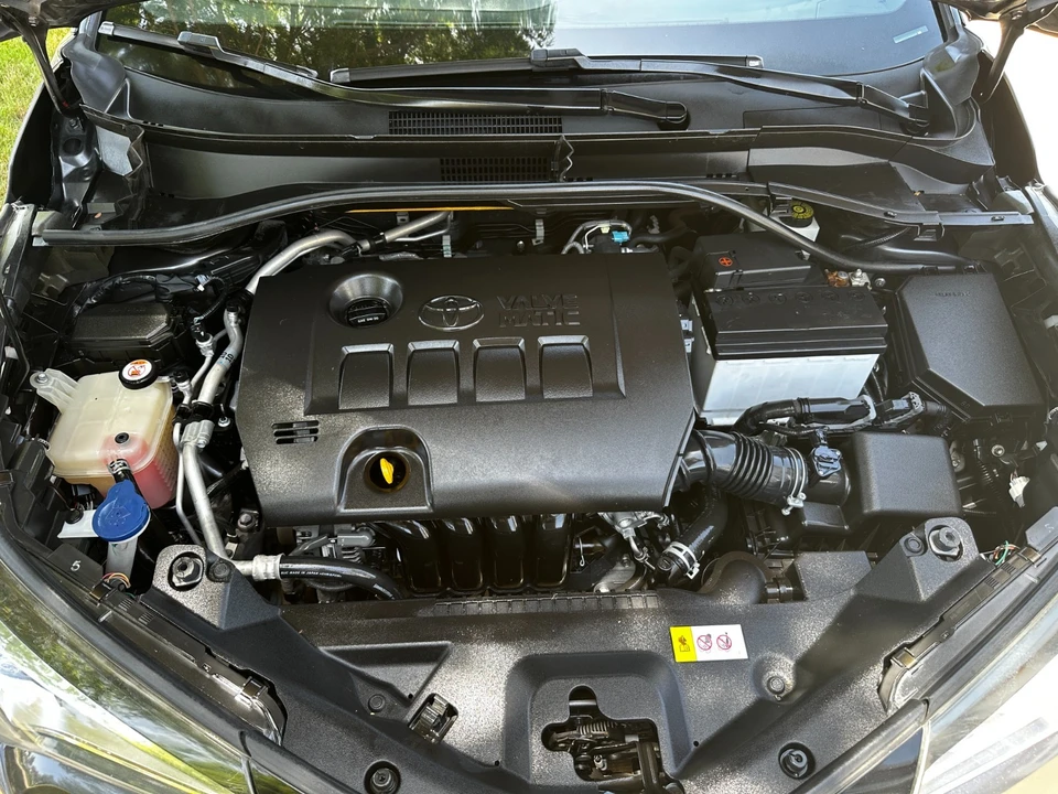 2020 Toyota C-HR - Image 27 of 31