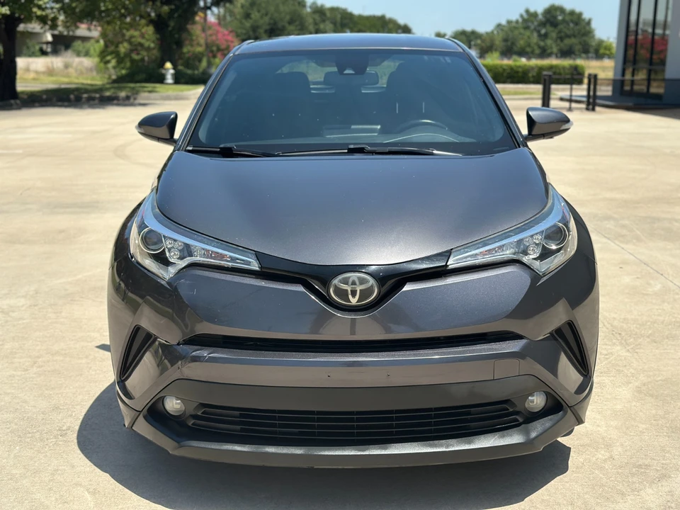 2020 Toyota C-HR - Image 2 of 31
