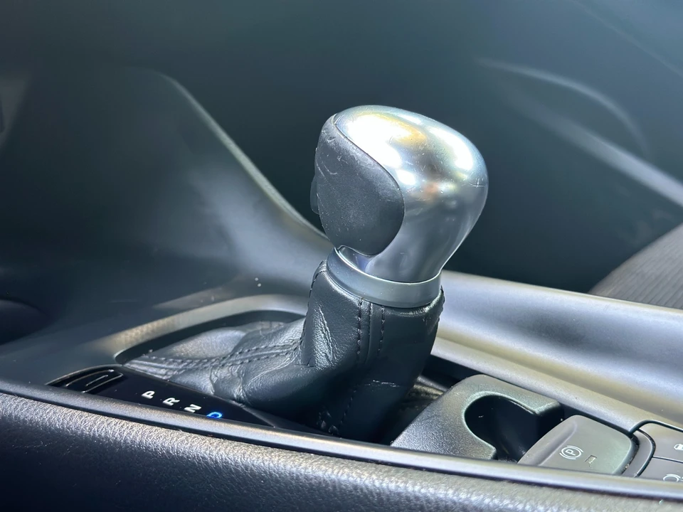 2020 Toyota C-HR - Image 14 of 31